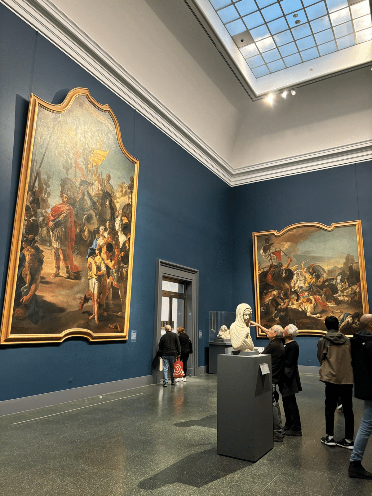 画集　メトロポリタン美術館 メトロポリタン美術館の受け止めきれないエネルギー｜ぱんだ🥯