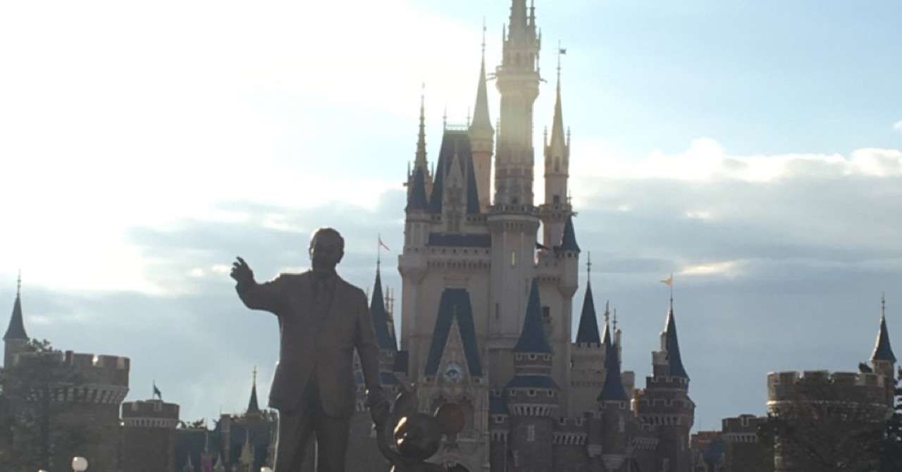 ディズニーランドに一人で行った時の話 カプセルホテルマニア Note