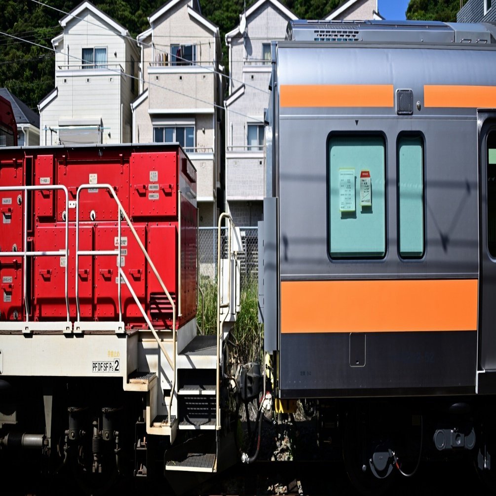 J‐TREC出場】【JR東日本】 E233系0番台グリーン車(サロE232-49〜52+