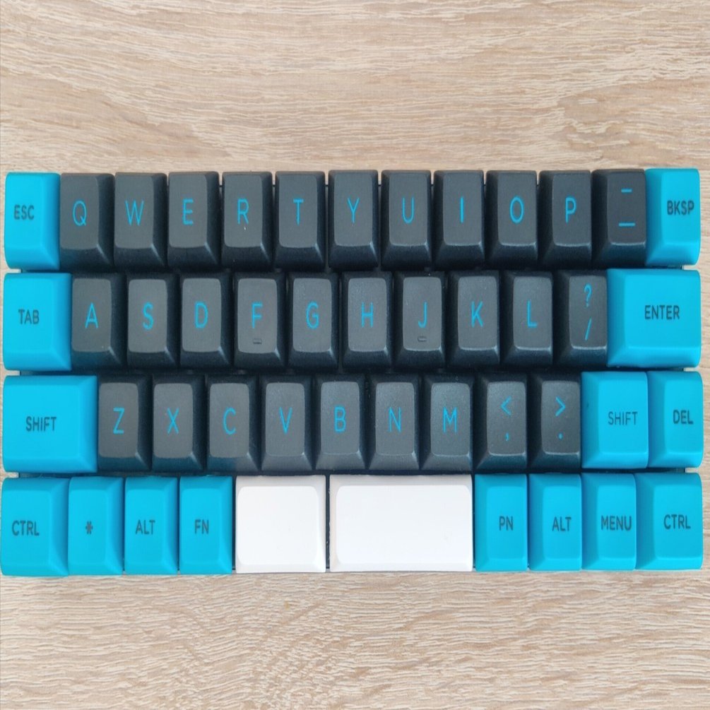 【5％OFF】 2017年発売の40％メカニカルキーボードを今も使っている理由。｜taox キーボード