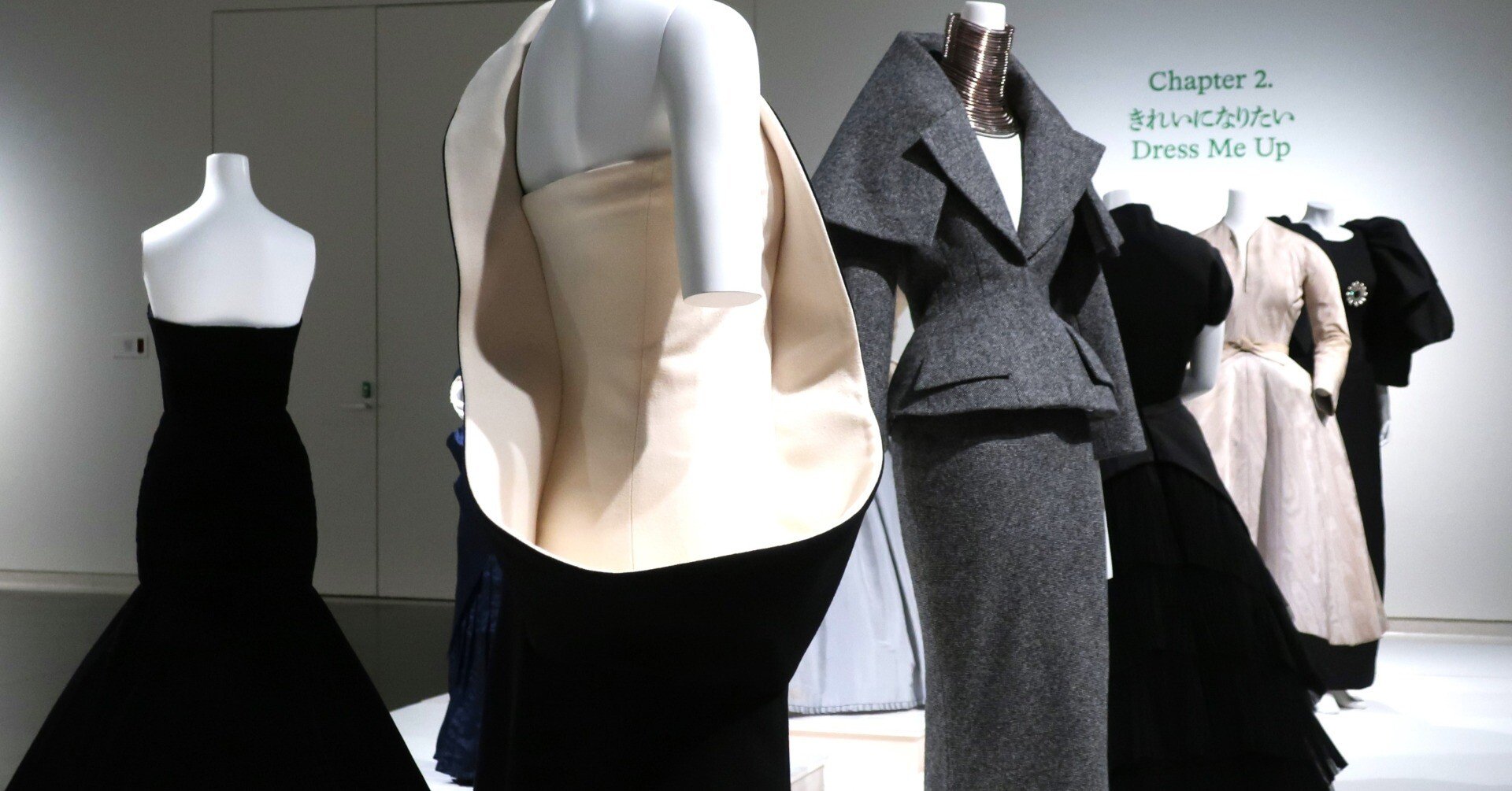 お仕事のご紹介】特別展「LOVEファッション ―私を着がえるとき」を取材