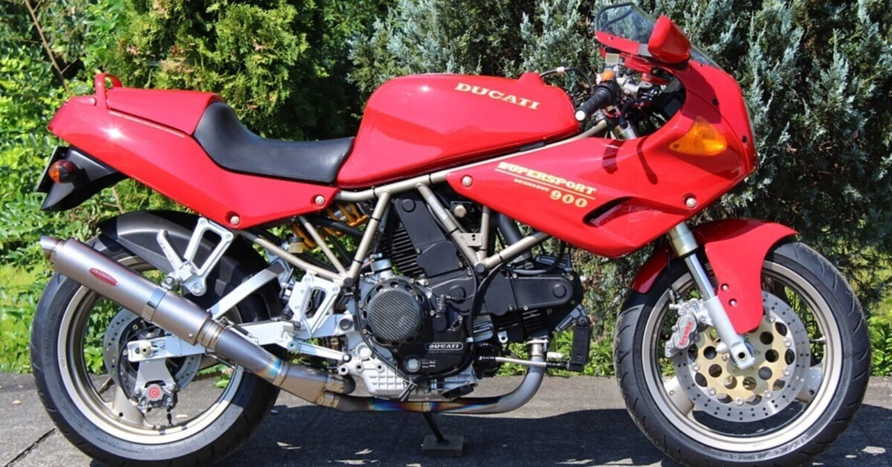 DUCATI 900ss完成写真集 整備内容追加しました｜タサキチューニング