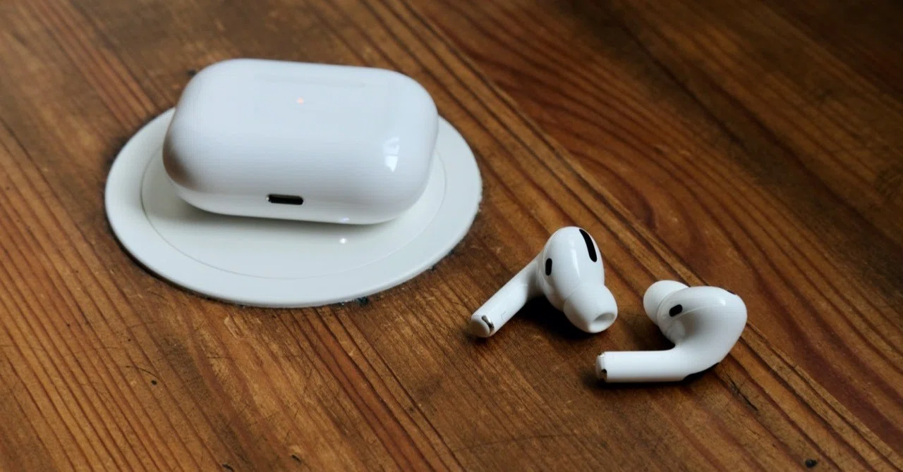 SONY WF-1000XM3 を購入3ヶ月で紛失し悲嘆に暮れていた僕が AirPods