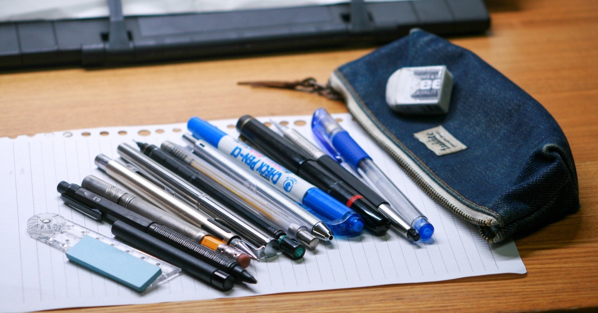 ペン11本とロール筆箱まとめ売り オレンズネロ・プロユース171 d331cde16350c02c8b5b62568fe489