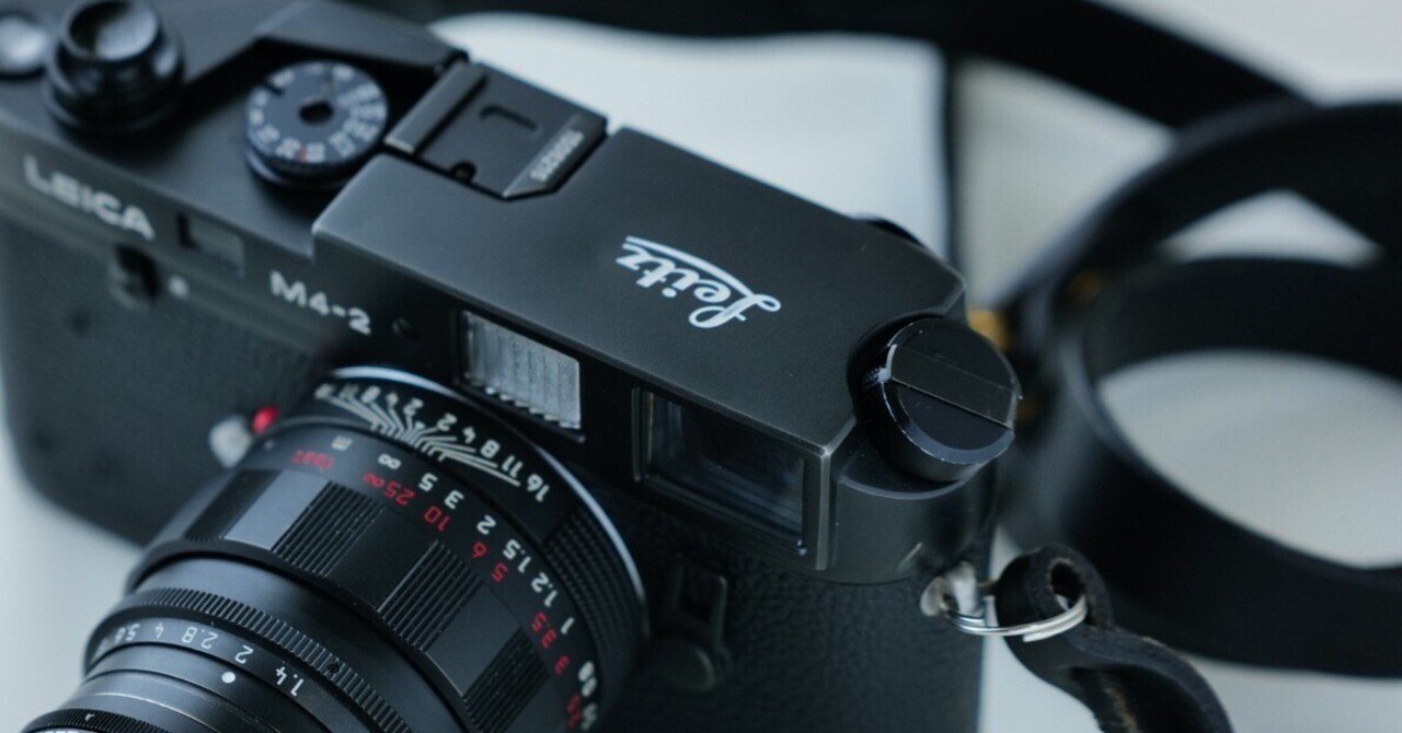 フィルムカメラ 4台セット 黒 ストラップ付き