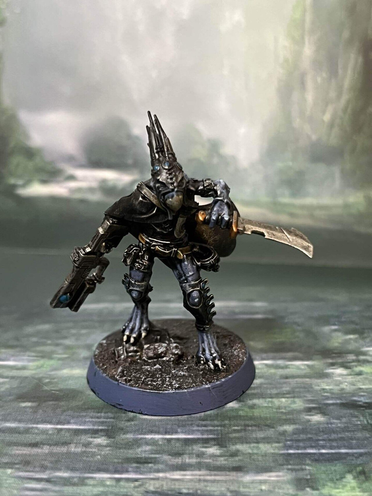 ファーストーカー・キンバンド(ドル＝ルルの同胞団)｜テノン