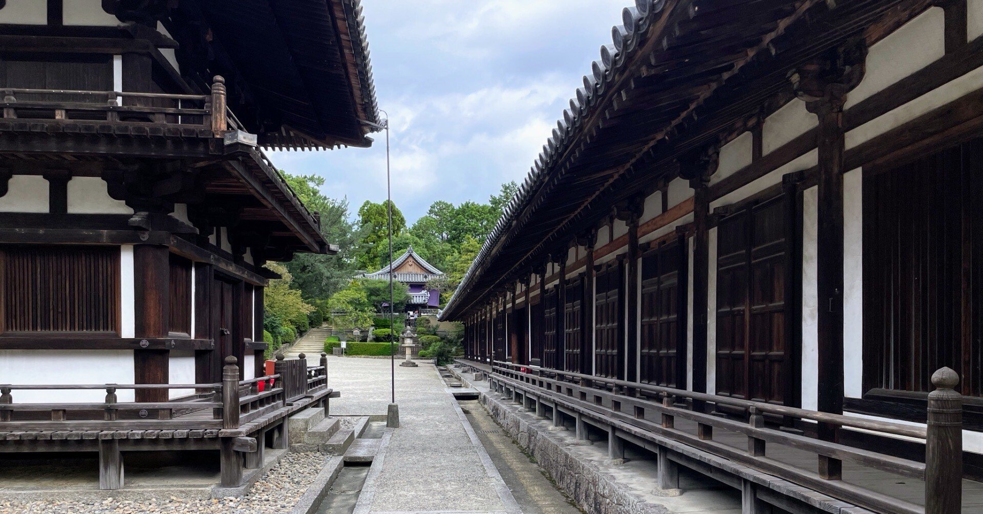ぶらり、唐招提寺：2｜美術館とお寺と猫