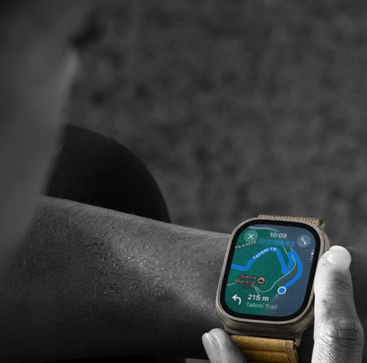 Apple Watch ultra2 ブラックチタニウムを予約した理由はシンプル 