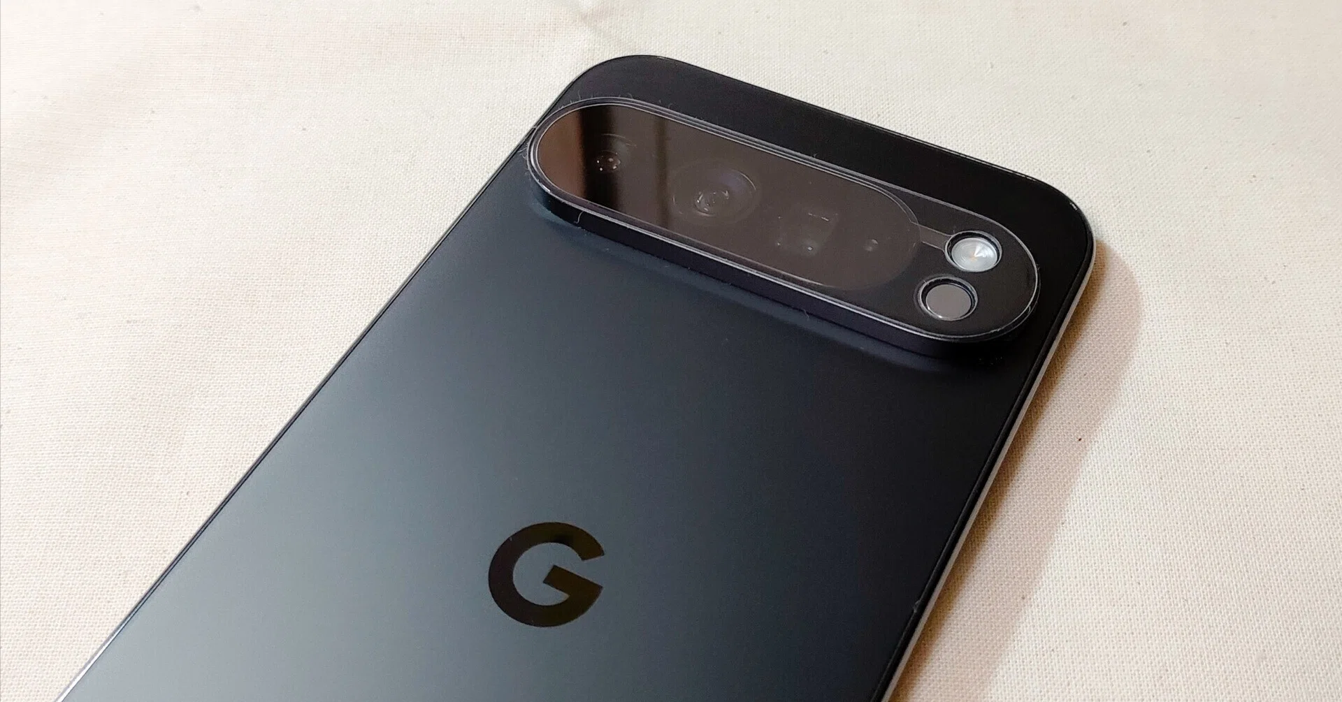 Google Pixel XL (初代と思われます) の出品です。 s-l400.jpg
