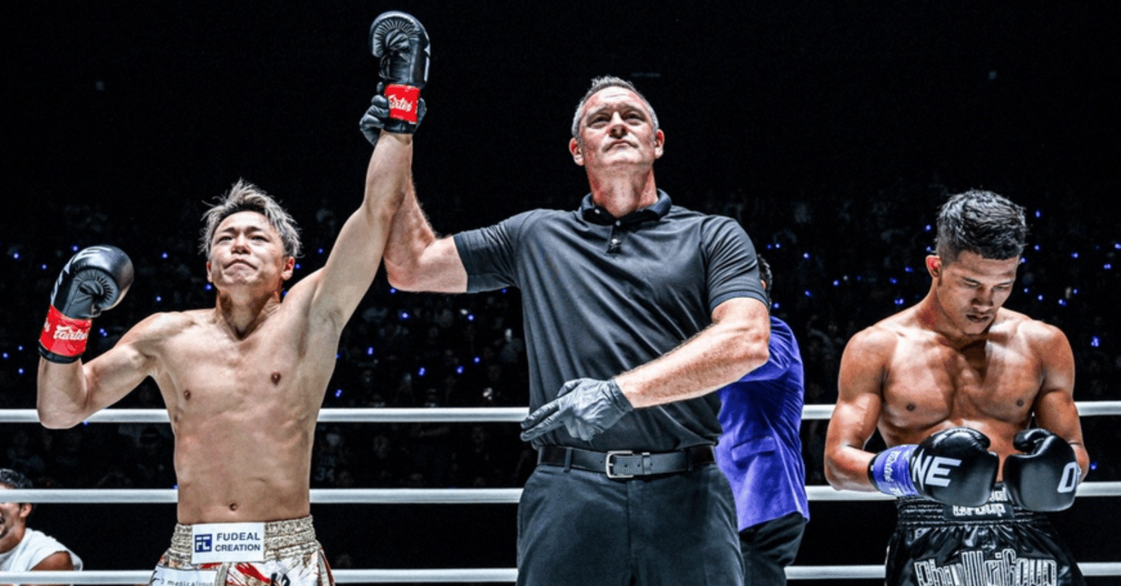 武尊 vs. タン・ジン 