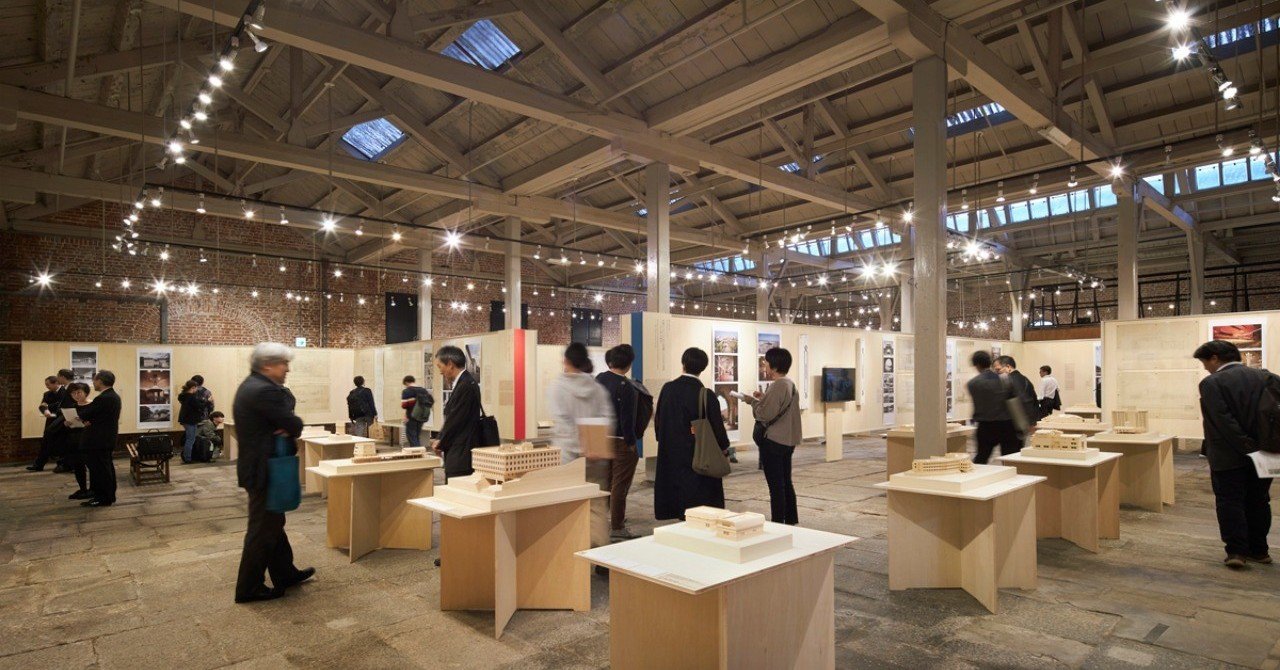 街並みと行き来して楽しむ「建築家 浦辺鎮太郎の仕事」展｜学芸