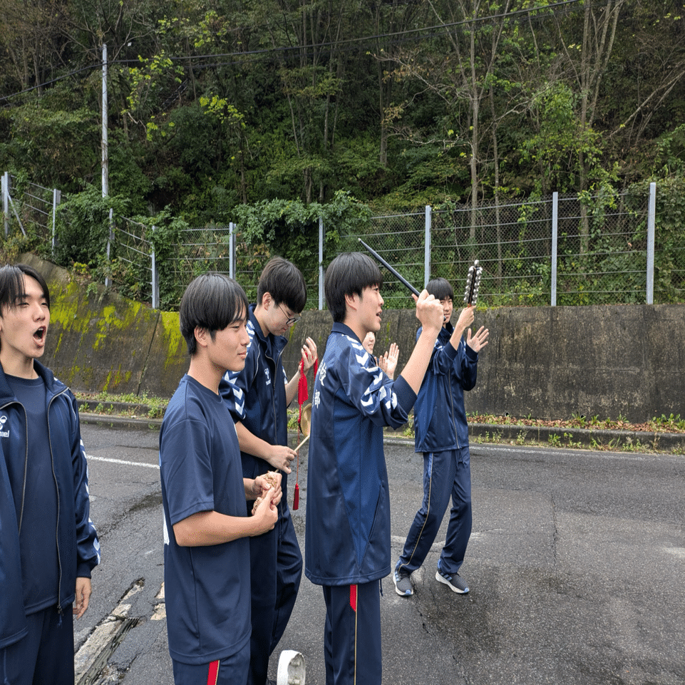 本校吹奏楽部&応援団】あまちゃんマラソンの応援をしました｜岩手県立