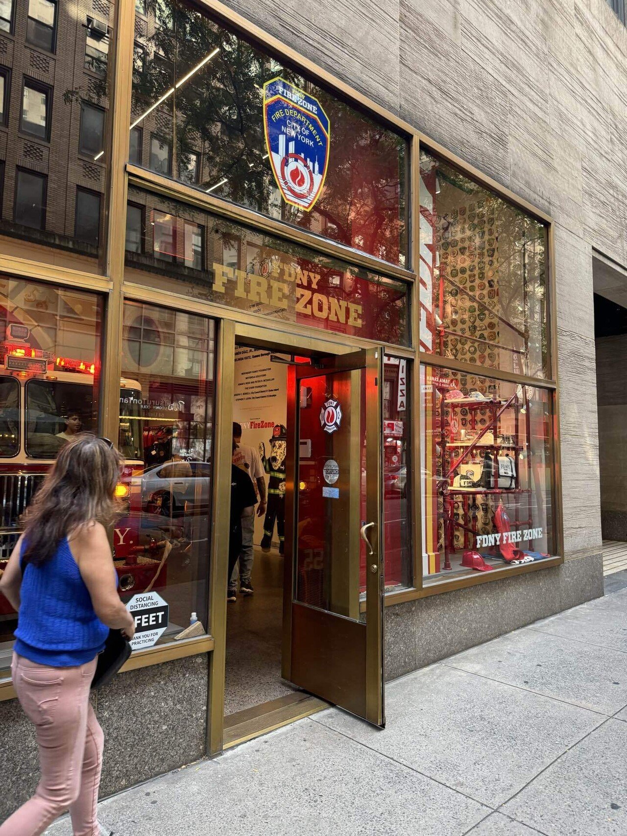 ニューヨークで毎日困ってます】車好きのお子様におすすめ！FDNY FIRE