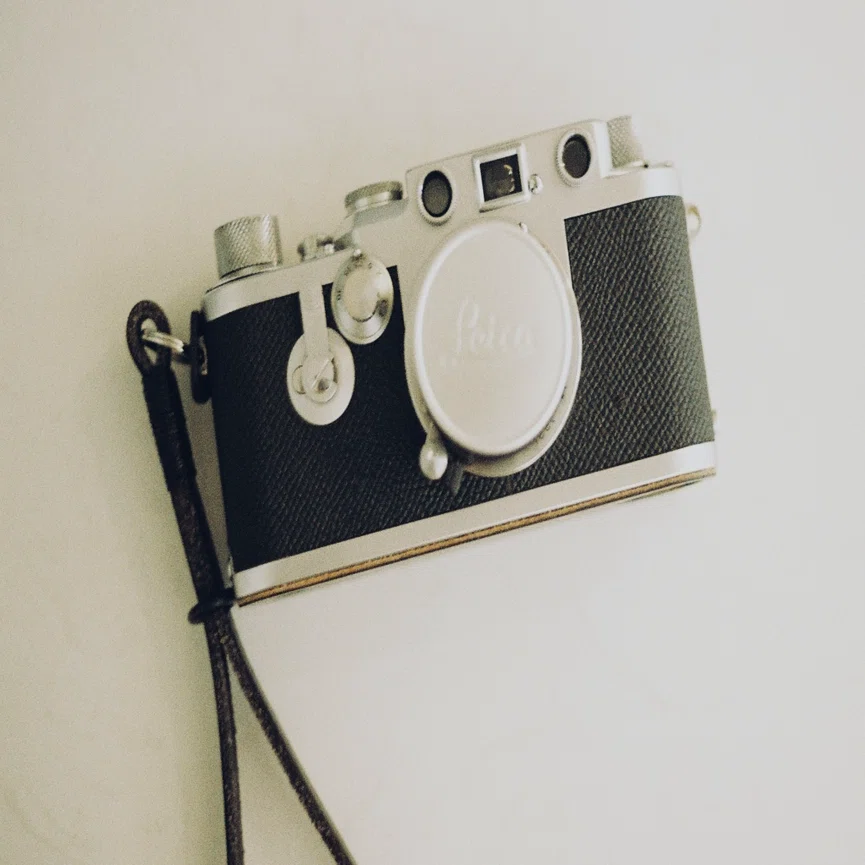 フィルムカメラに夢中 Leica M3 #1｜beach_wave888