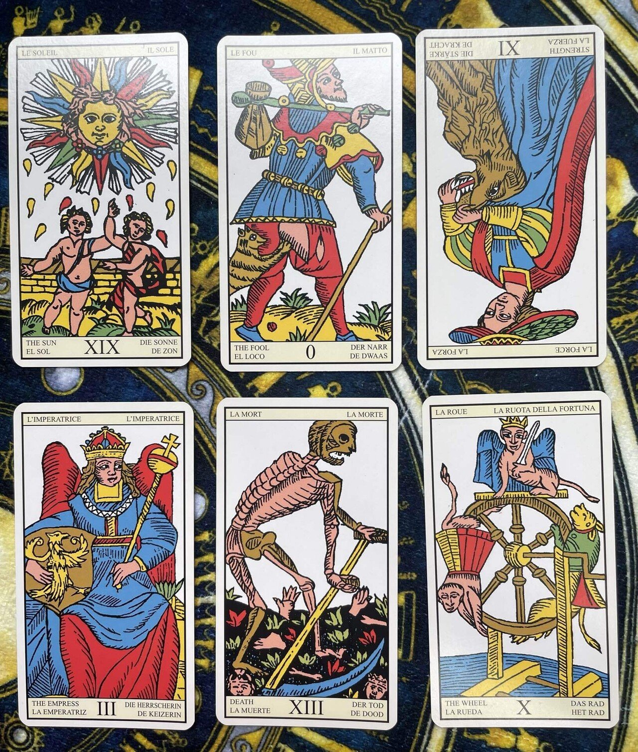 アーサー王にタロット占いをやってみよう！｜吟遊詩人 妙遊