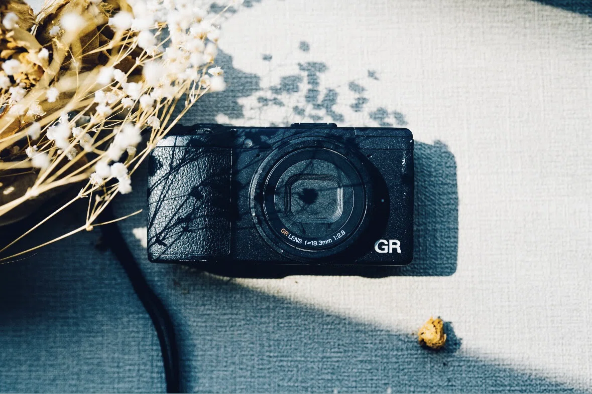 コンデジを持ち歩く日常の話-RICOH GR/FUJIFILM x100t-｜YutoFukada