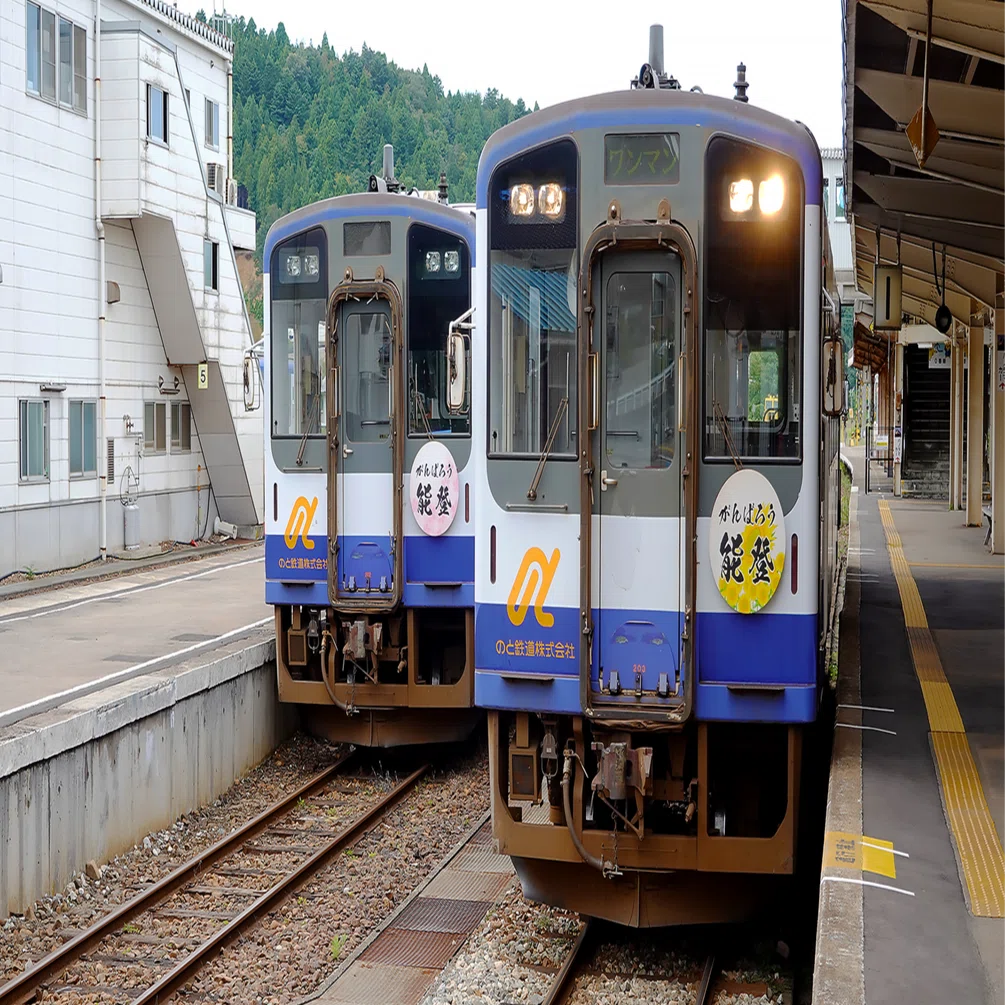 復興の鉄印｜のと鉄道｜も〜がん｜Keiichi TAKENAKA
