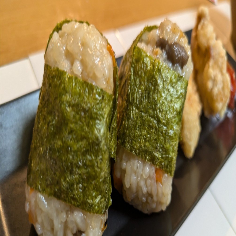 土鍋かやくごはんで#OnigiriAction｜tokeiya