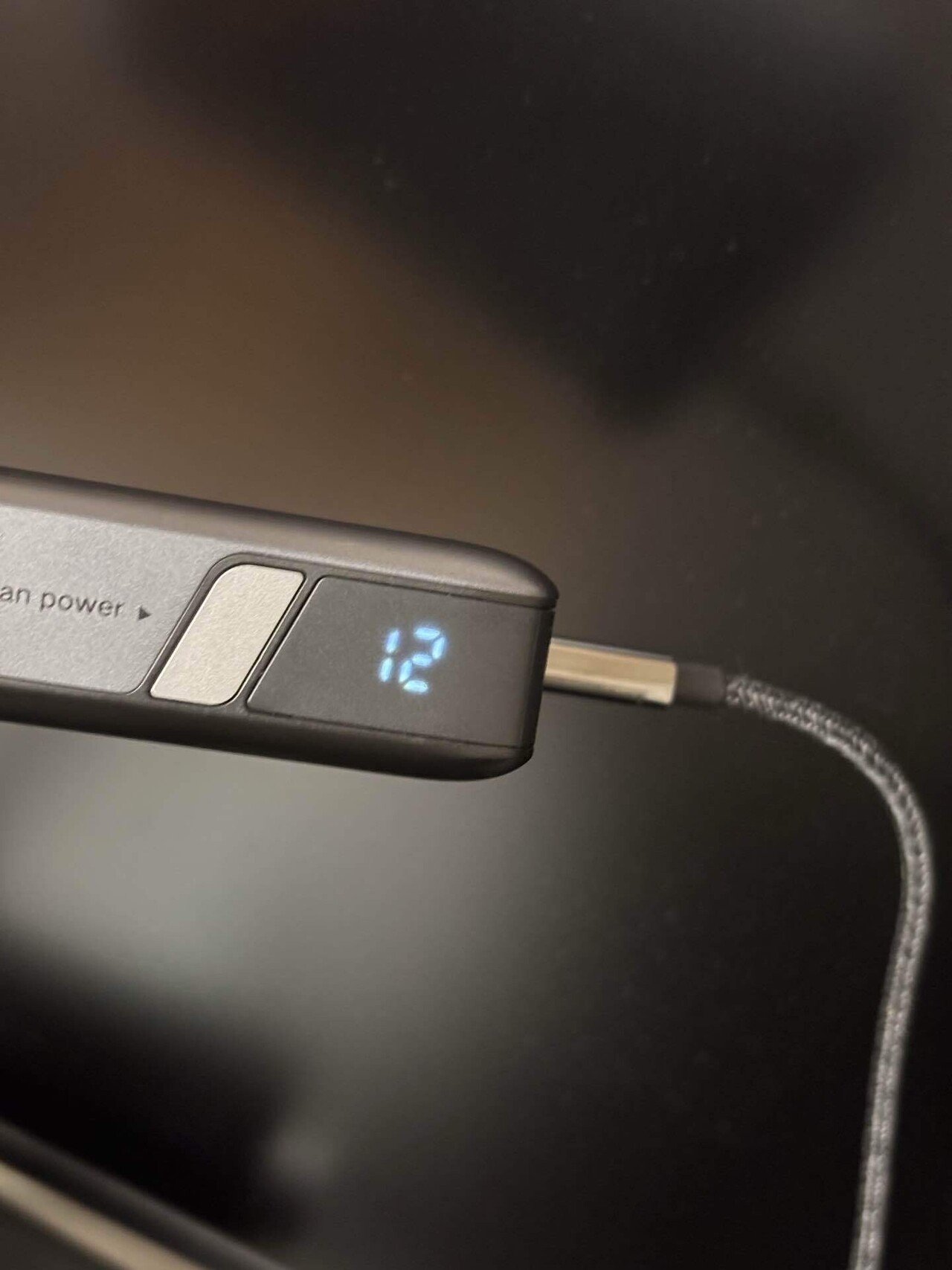 UGREEN 100Wモバイルバッテリーレビュー】製品は最高。だけど俺 UGREEN 100Wモバイルバッテリーレビュー】製品は最高。だけど俺