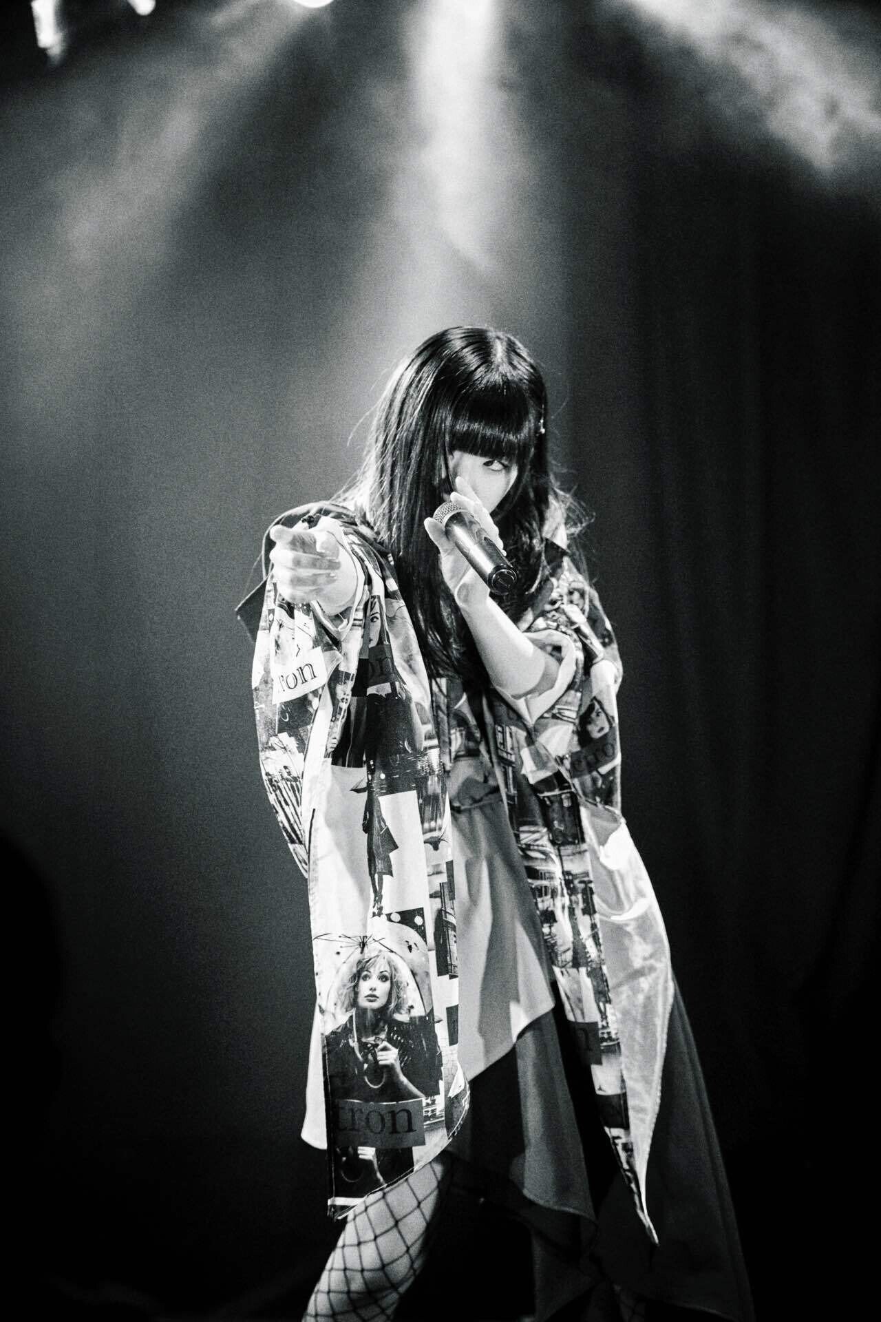 モノクロ写真は素直になれる｜クマザワコータロー | 音楽カメラマン