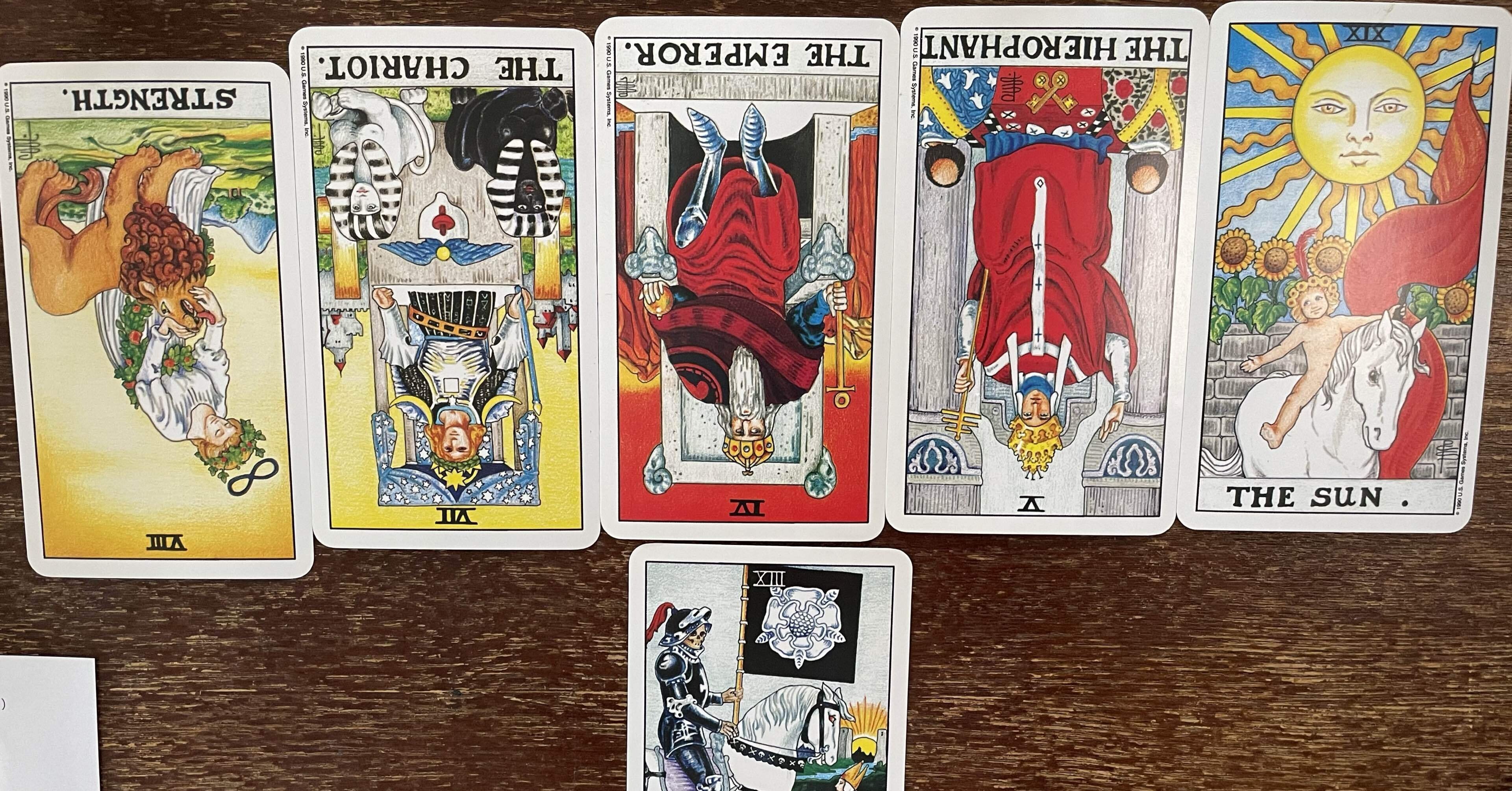 タロット占い講座のおもしろさ、無料で学べてしかも深い。｜mika note