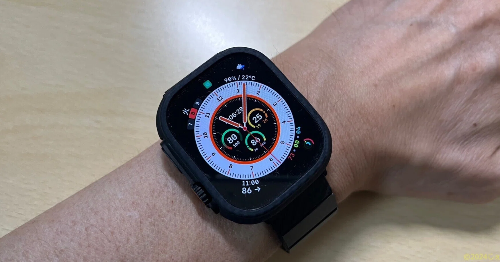 Apple Watch Ultra2 チタニウムブラックを二週間ほど使ってみた Apple Watch Ultra2 チタニウムブラックを二週間ほど使ってみた