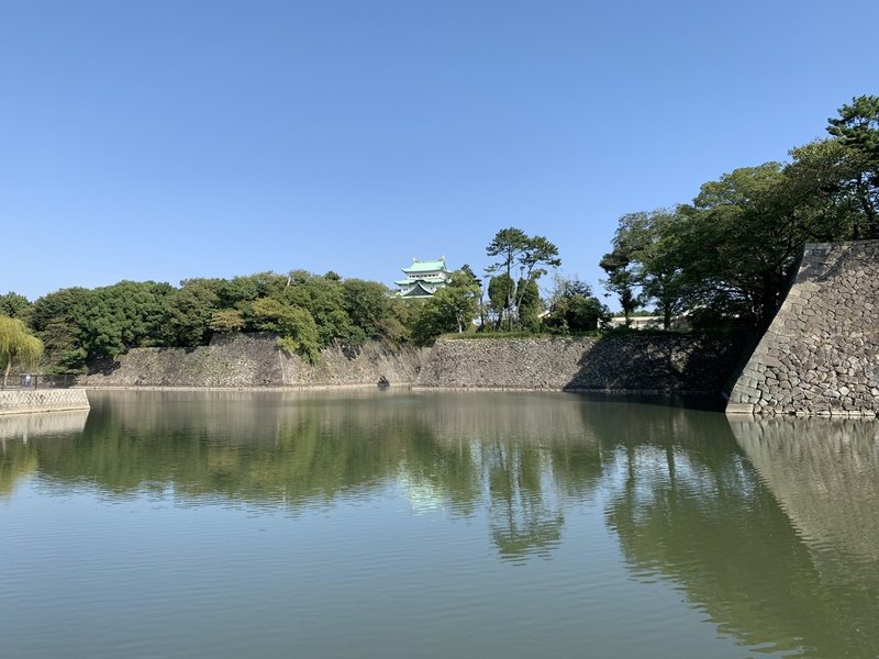 20191104_名古屋城を外堀から見る