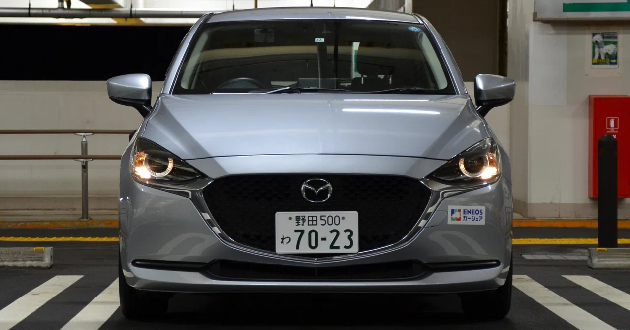 レンタカー試乗記 : 008 マツダ Mazda2 1.5 15S (DJLFS)｜なぎま