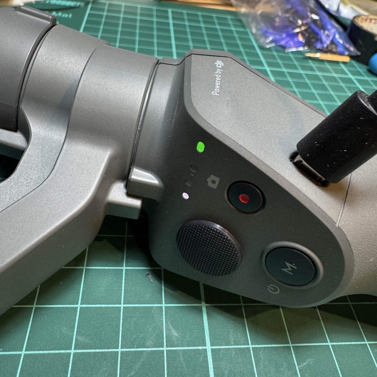 Dji osmo mobile2 バッテリー交換してみた｜NaoAkimoto!