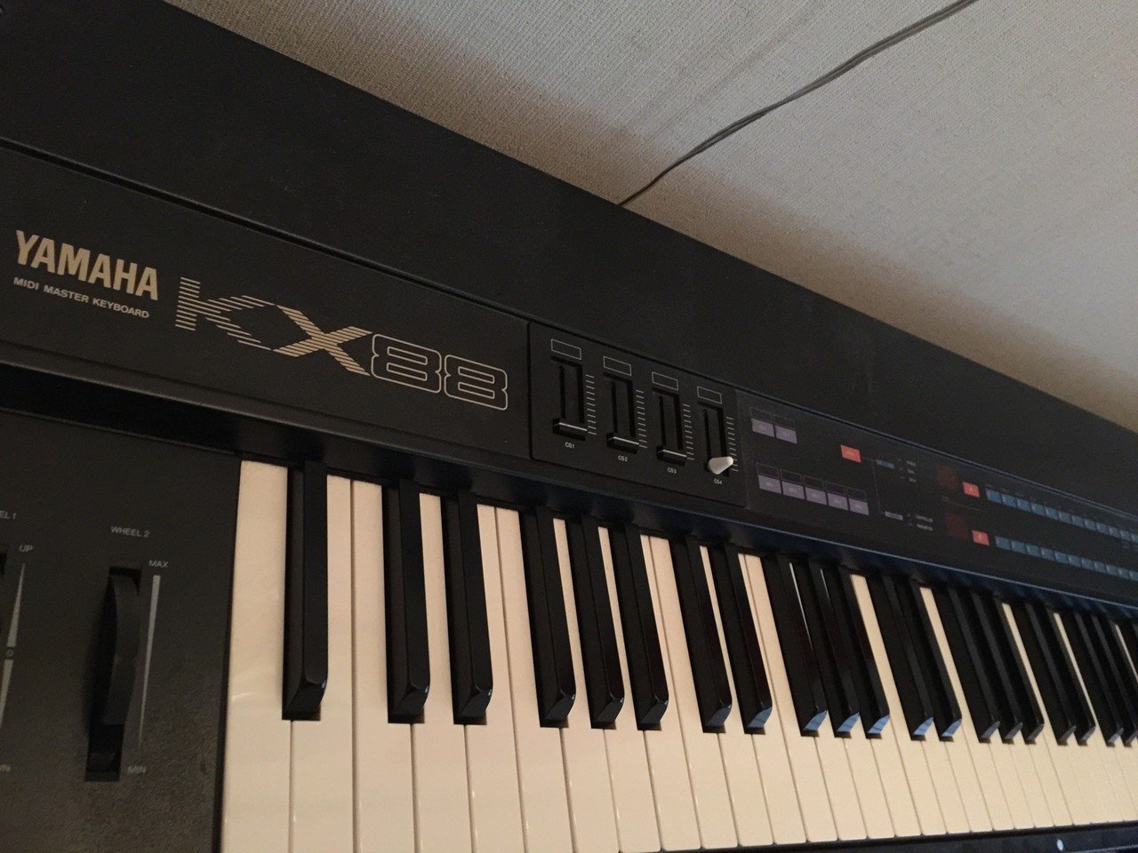 YAMAHA KX88とKORG micro KEY66|kujira-apartment YAMAHA KX88とKORG micro KEY66|kujira-apartment