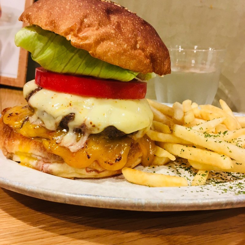 グルメバーガー備忘録 岡本剛典 Note