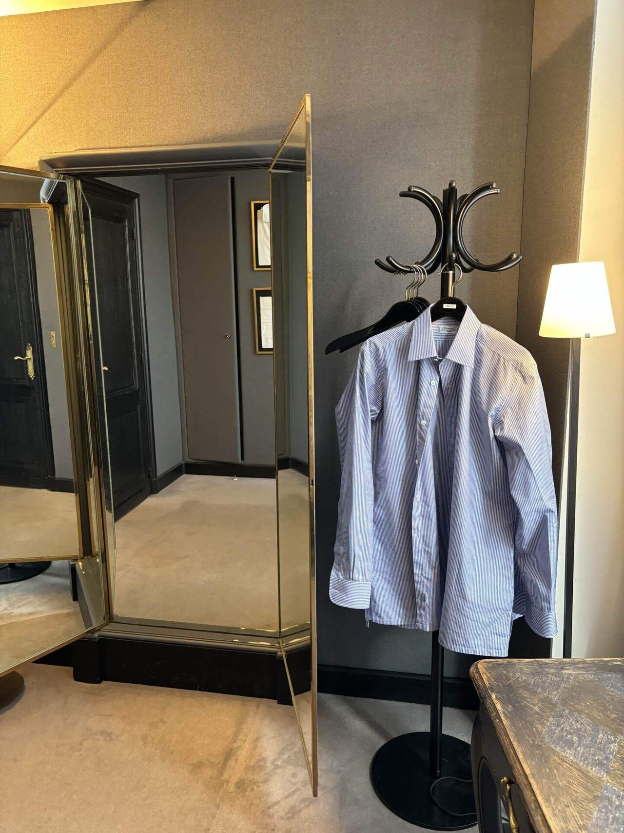 パリのCHARVETでシャツをオーダーしてみた！(後編)｜Naoki