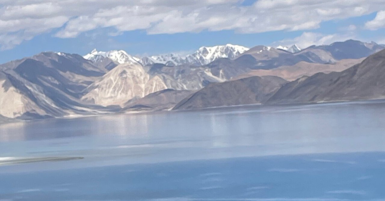 インドヒマラ ナダック バンゴン湖 標高4200m パンゴン湖へ行ってみた（インド ラダック地方）｜nanaco
