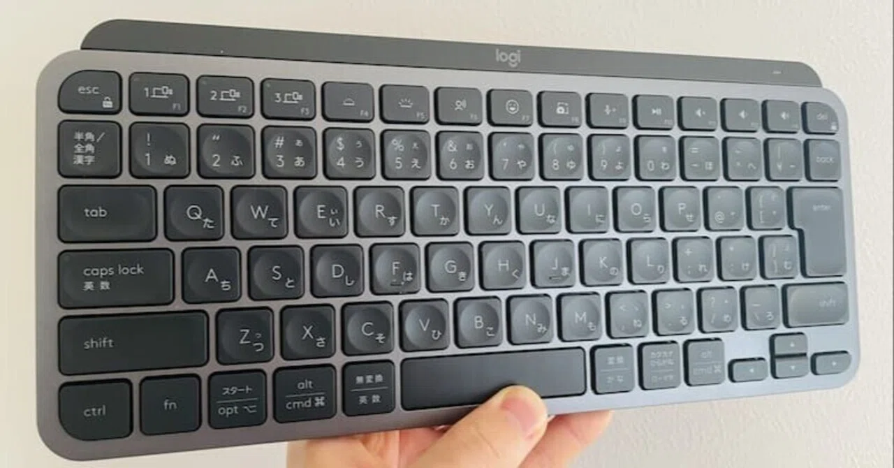MX KEYS mini レビュー。打鍵音も動画で。使いやすいキー配列。卓上 MX KEYS mini レビュー。打鍵音も動画で。使いやすいキー配列。卓上