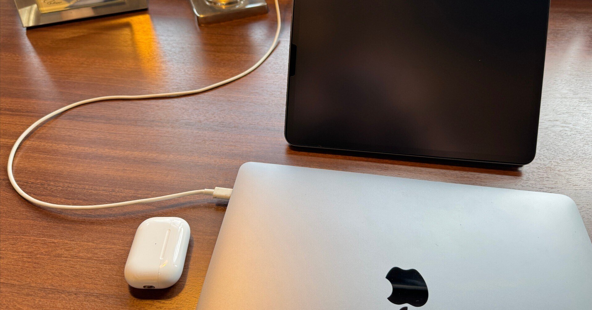 iPadをMacBookよりも使いやすく早替えiPadケース＆キーボード
