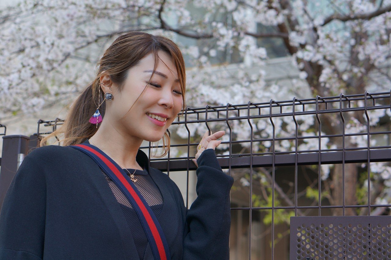 自己紹介 3セットの服だけで生きるスタイリスト 私の仕事 自問自答ファッション通信 あきや あさみ Note