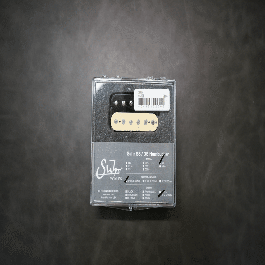 オリジナルMODストラトキャスターのリアピックアップを決める。EVH