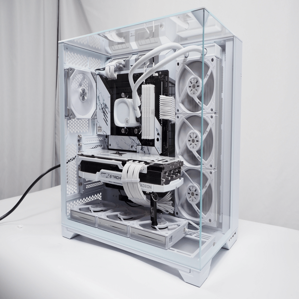 GreyGhostCCC流 自作PCスタイリッシュビルド術｜GreyGhostCCC じーま