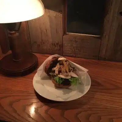 る