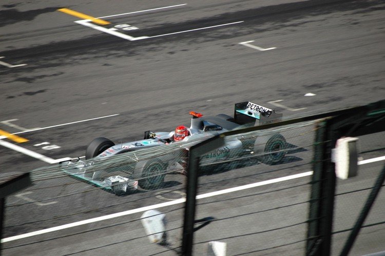 #MichaelSchumacher#Mercedes #3
2010 F1 #FORMULA1 #japanesegp #japaneseF1 #suzuka #suzukacircuit #f1 #f1jp #japan #nikon #nikond70 #鈴鹿サーキット #写真