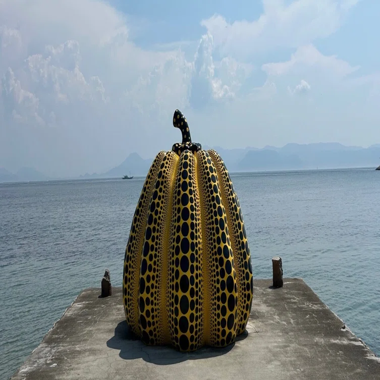 直島』建築・アート＆自然豊かな島の旅 ー安藤忠雄の作品を巡るー｜My
