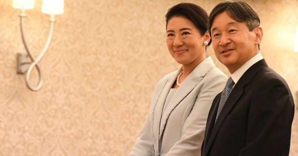 雅子さまのファッションが変わった 同年代女性記者が見た 新皇后の26年 文藝春秋digital
