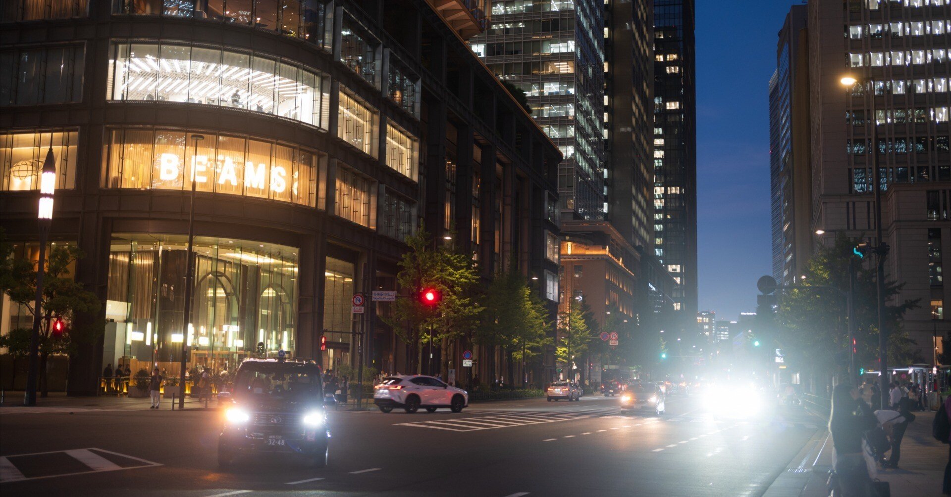 大手町・出張スナップ：NIKKOR Z 40mm f2｜栗きんとん