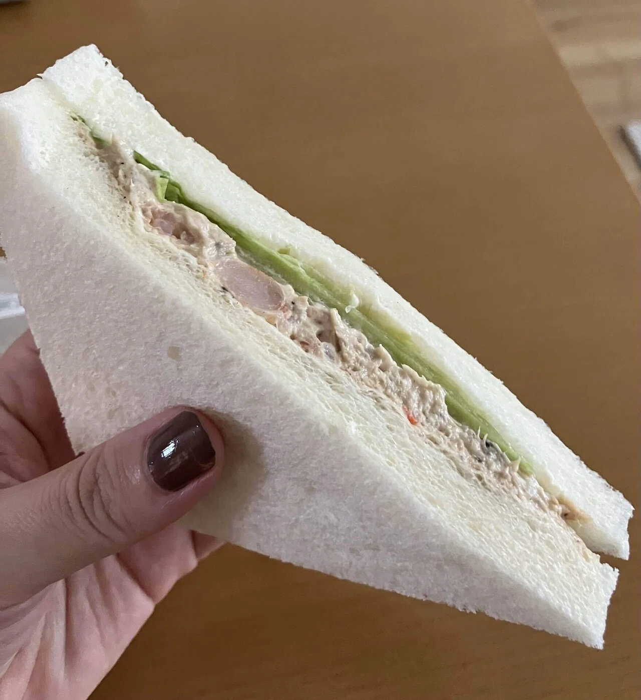 Wow, so good!] Two delicious things I found at Lawson!｜夏山りんご