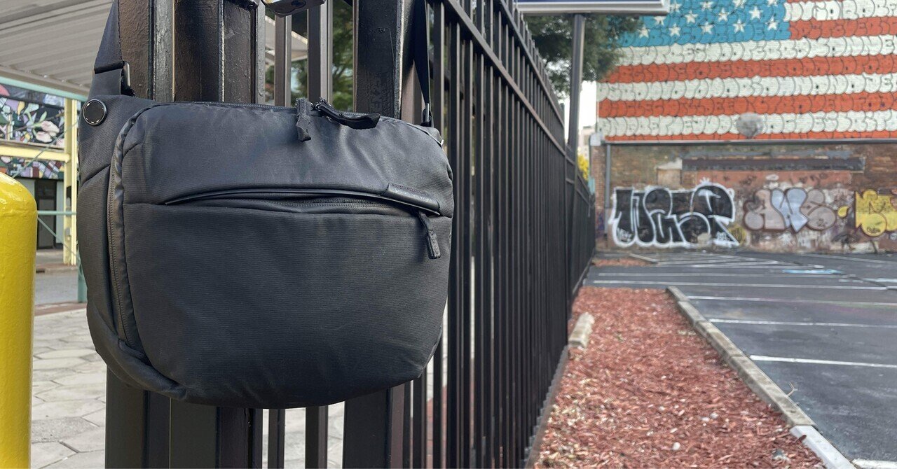 Peak Design Everyday Sling V2 6Lを4年間使った感想｜MOJA MOJA