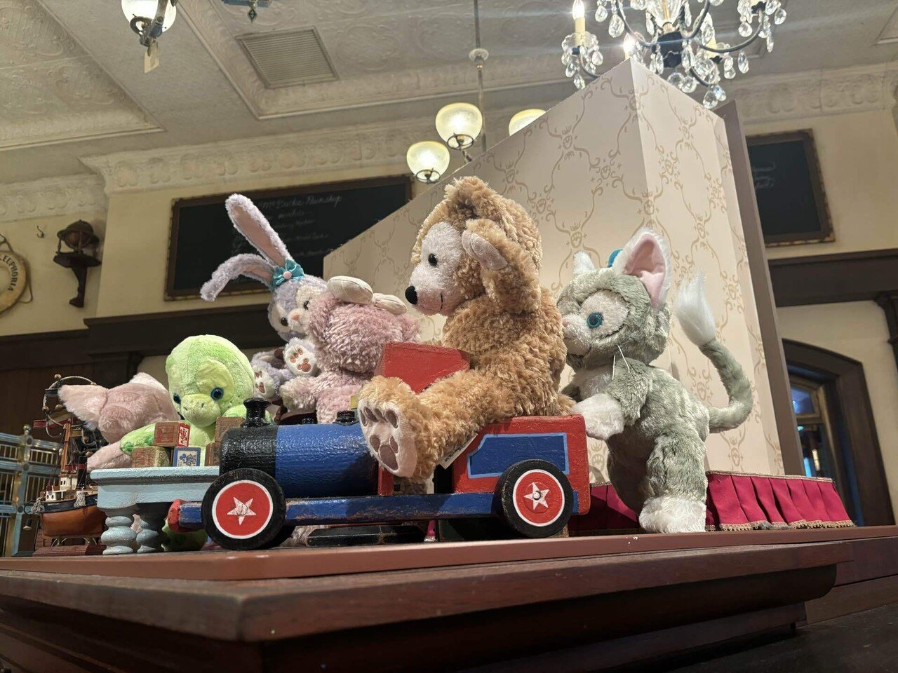 愛しのジェラトーニ｜ろろん