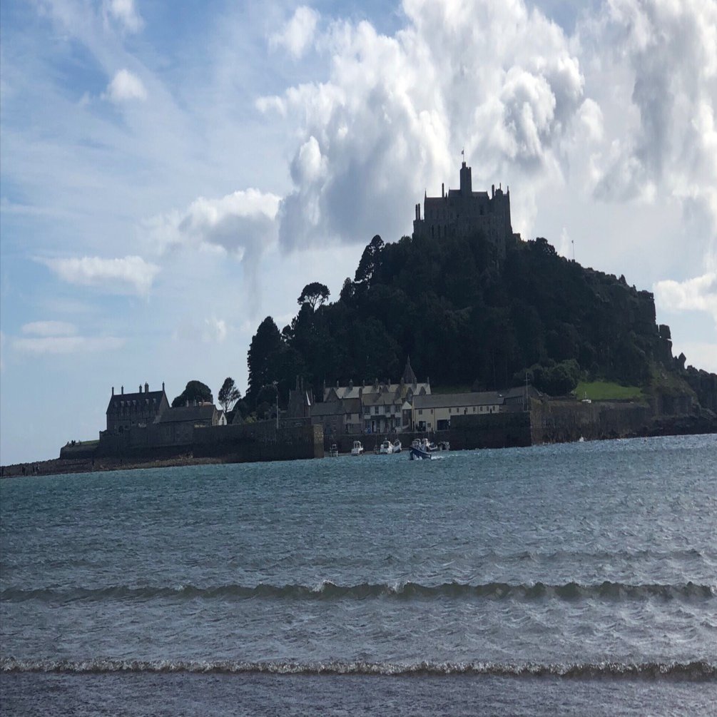 コンウォールで英国版モン・サン・ミシェルのセント・マイケルズ