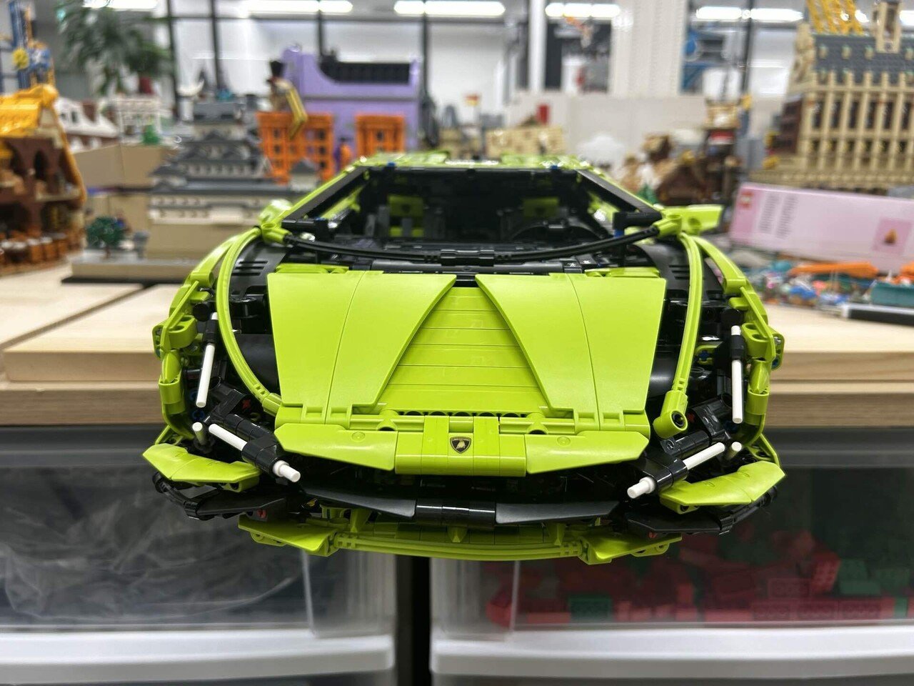 LEGO テクニック 42115 ランボルギーニ シアンFKP 37｜YOSHINANI