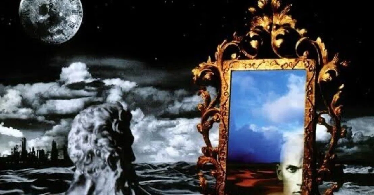 ギター、ドラム、鍵盤の完璧な三権分立。DREAM THEATERの