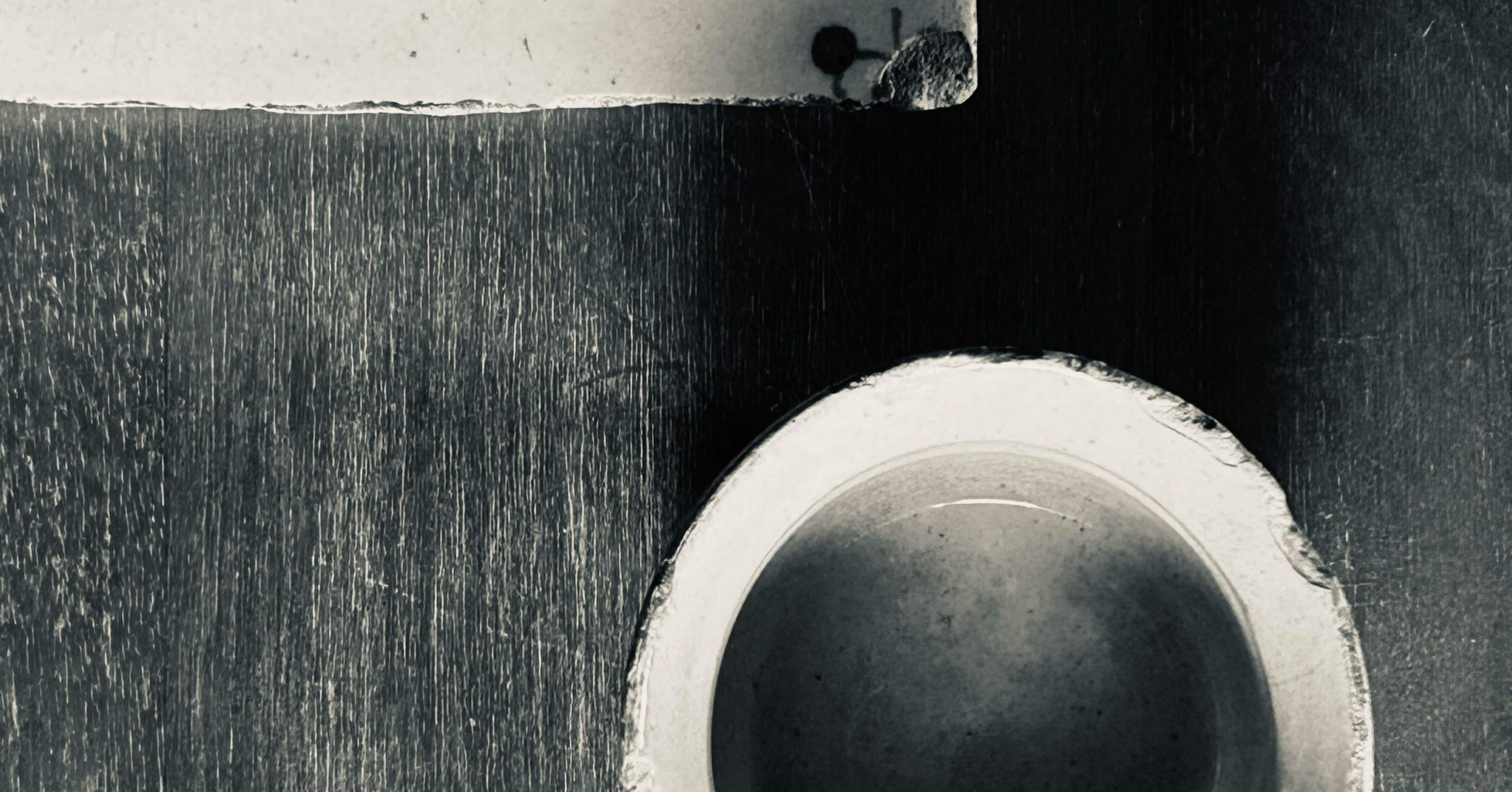 初秋の白磁｜Crossing Lines